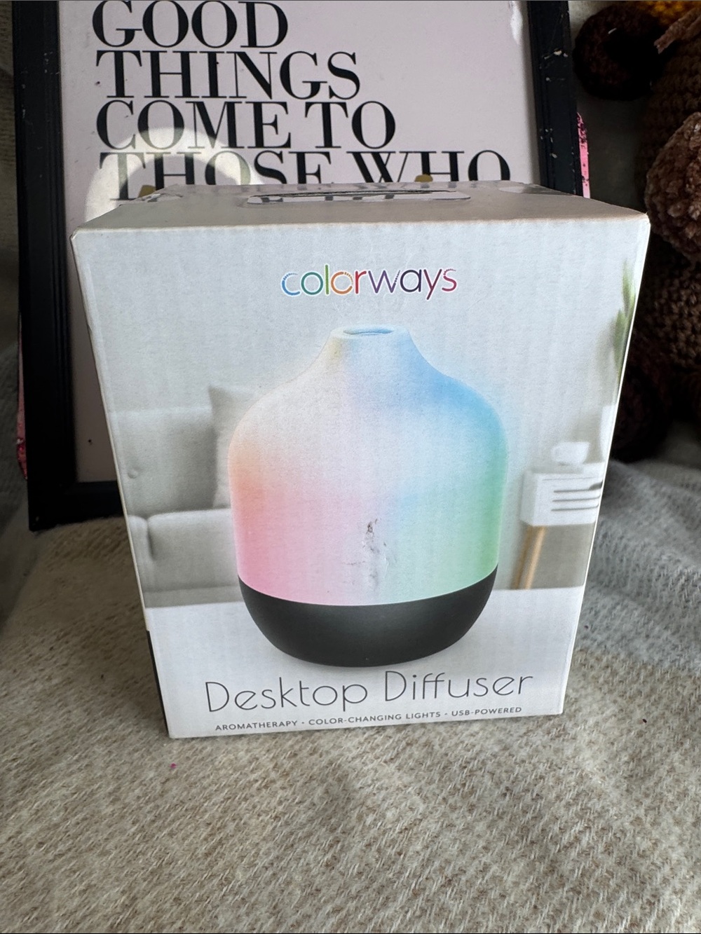 Desktop Diffuser in Rainbow Gradient